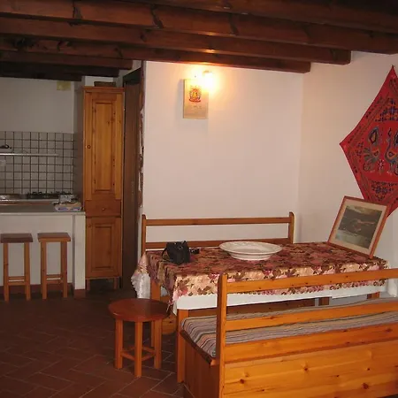 بيت للعطل Casa Lucia غونيسا